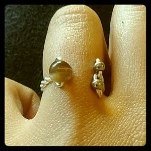 Adjustable handmade ring